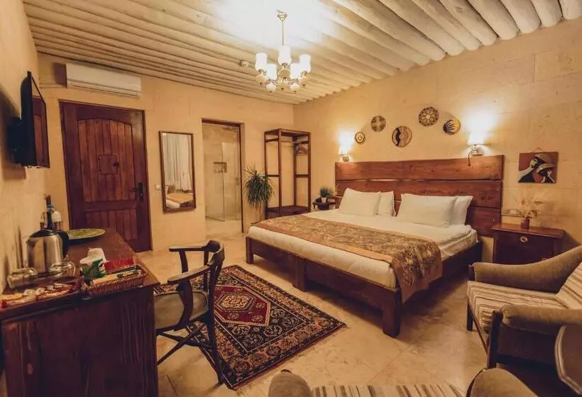 Hotelli Peristyle Cave Cappadocia  Special Class