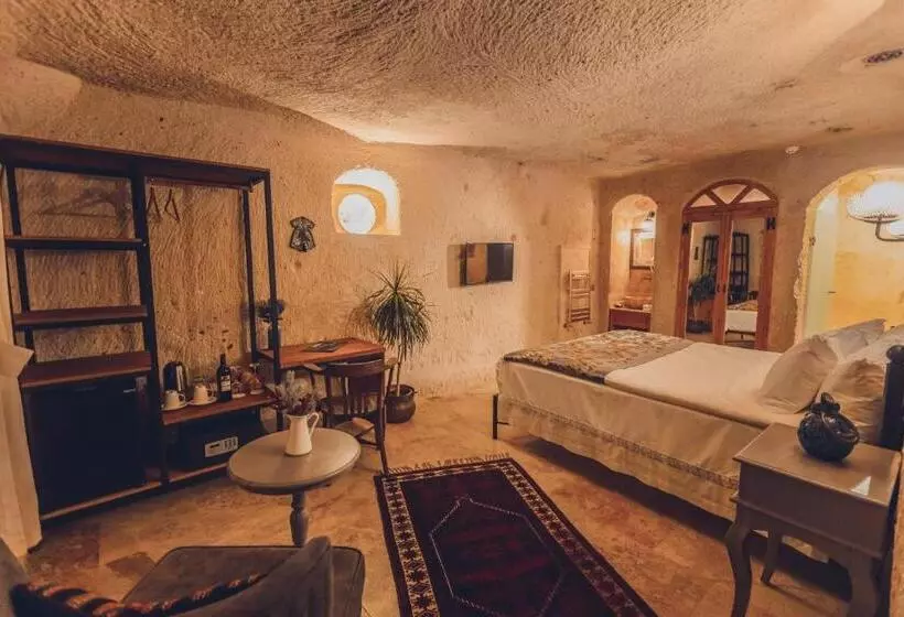 Hotelli Peristyle Cave Cappadocia  Special Class