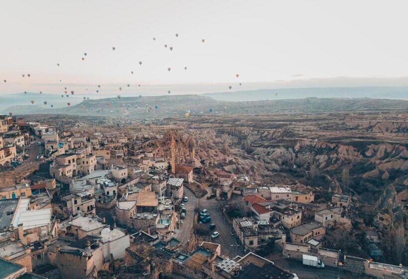 فندق Peristyle Cave Cappadocia  Special Class