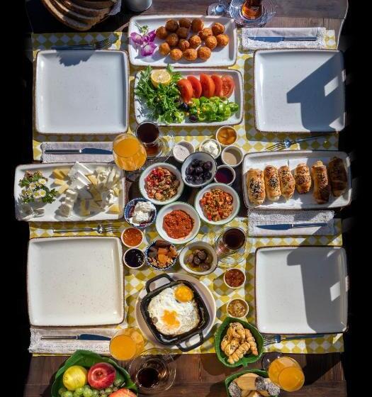 فندق Peristyle Cave Cappadocia  Special Class