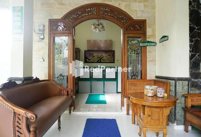 Hotel Griya Imafa Inn Mitra Reddoorz