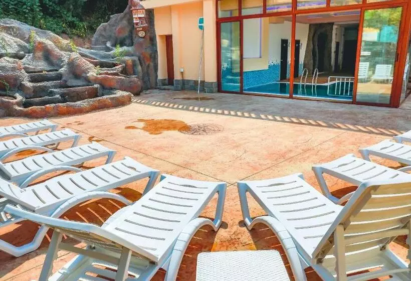 ユースホステル стаи за гост хит хаус и спа