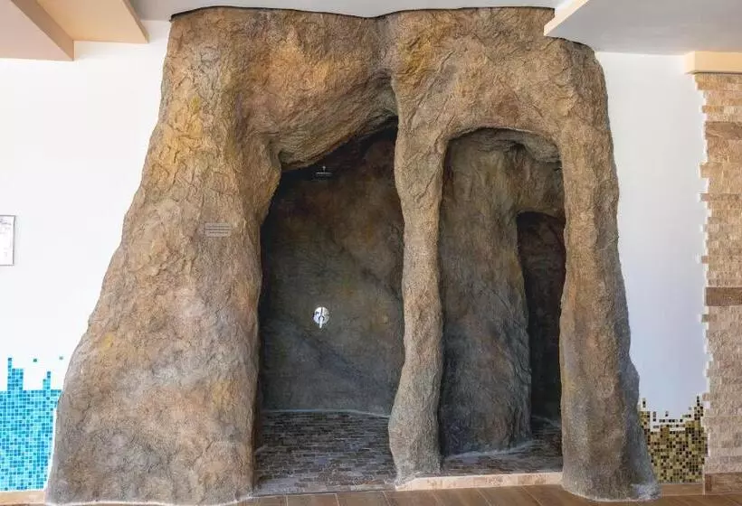 ユースホステル стаи за гост хит хаус и спа