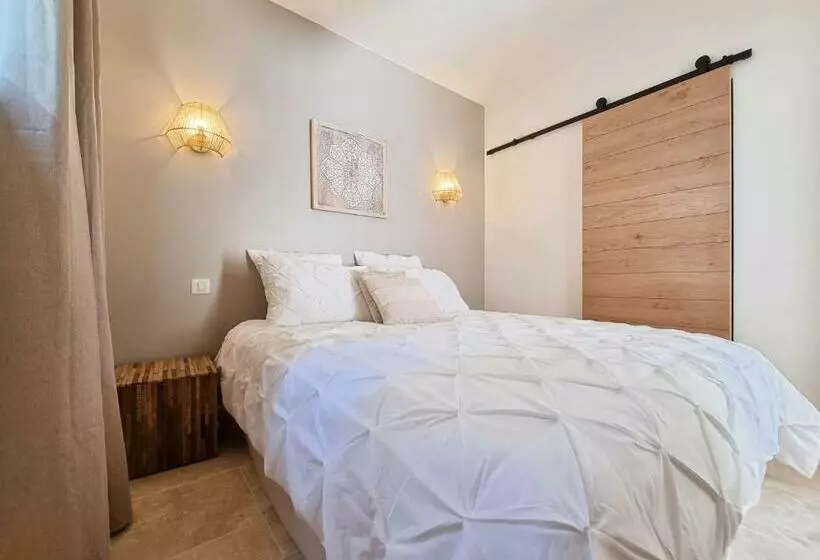 Aamiaismajoitus (B&B) Cosy En Provence   Piscine Chauffée De Mai à Septembre