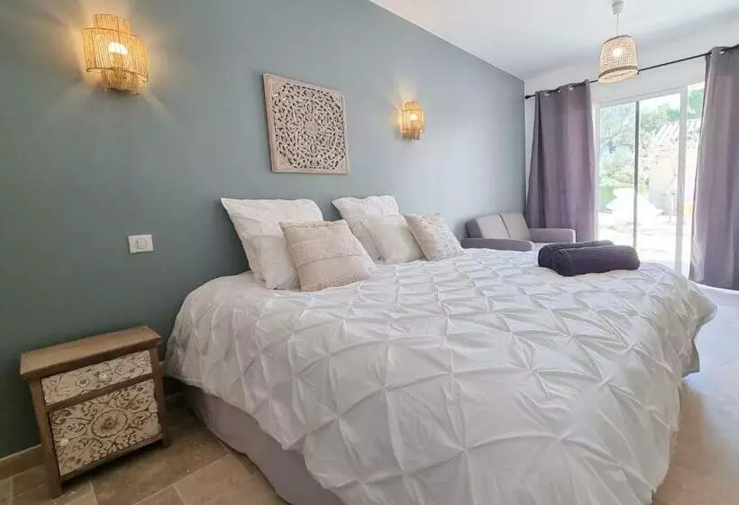 Aamiaismajoitus (B&B) Cosy En Provence   Piscine Chauffée De Mai à Septembre