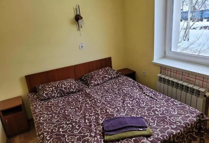 ホテル база відпочинку тростян