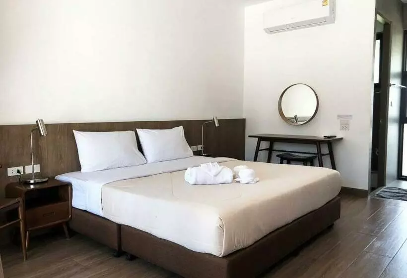 Suansin Garden Hotel โรงแรมสวนสินการ์เด้น