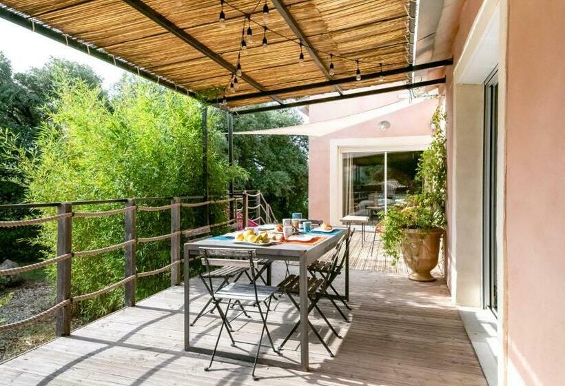 Le Clos Des Coustoulins