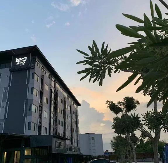 Mtrio Hotel Korat