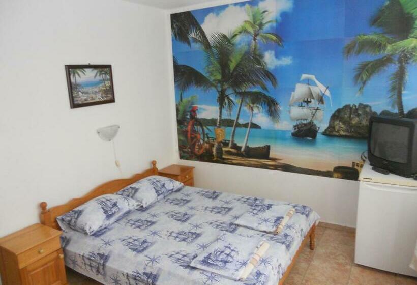 פנסיון Agatopolis всяка стая с безплатно парко място