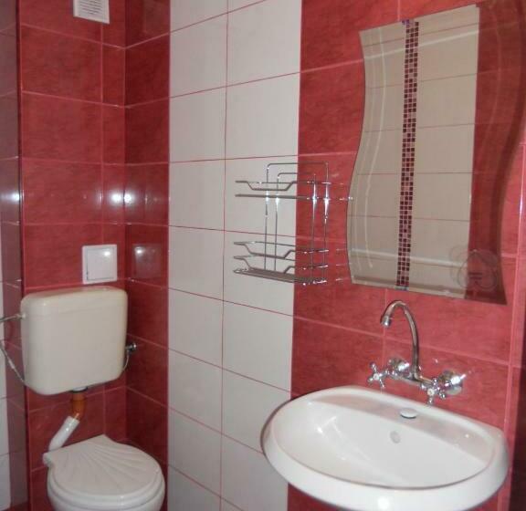 פנסיון Agatopolis всяка стая с безплатно парко място