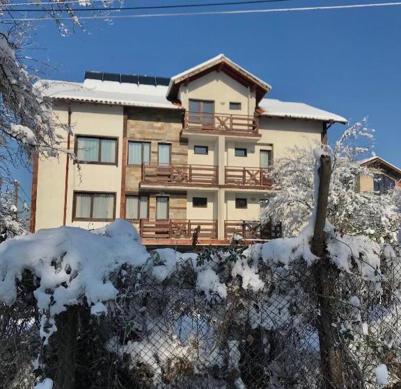 ペンション къща за гости александра