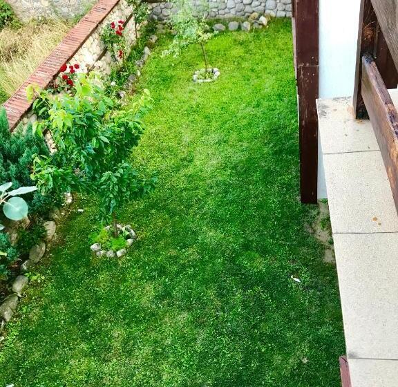 ペンション къща за гости александра