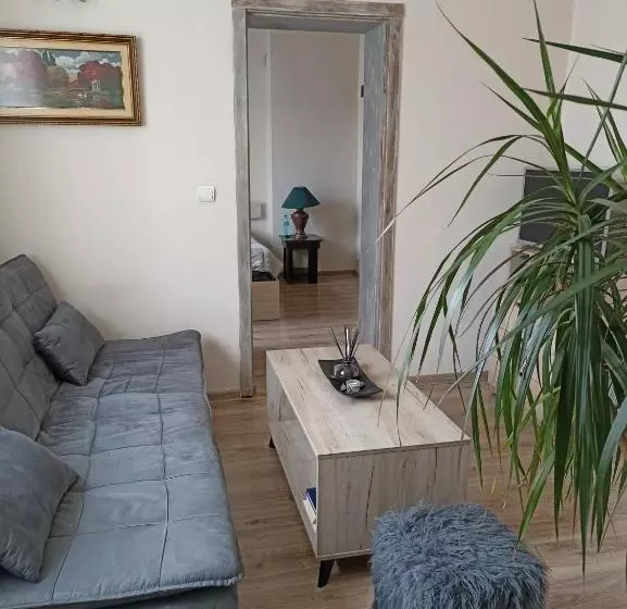 ペンション приятелската къща