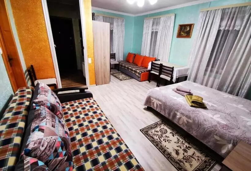 Majatalo міні квартал