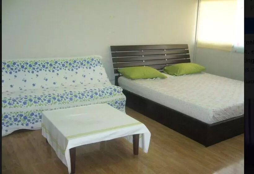ペンション Room In Bb   Impact Challenger Muang Thong Thani Apartment