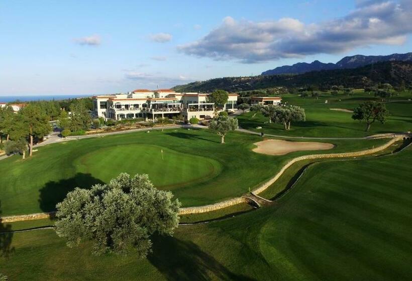 هتل Korineum Golf & Beach Resort