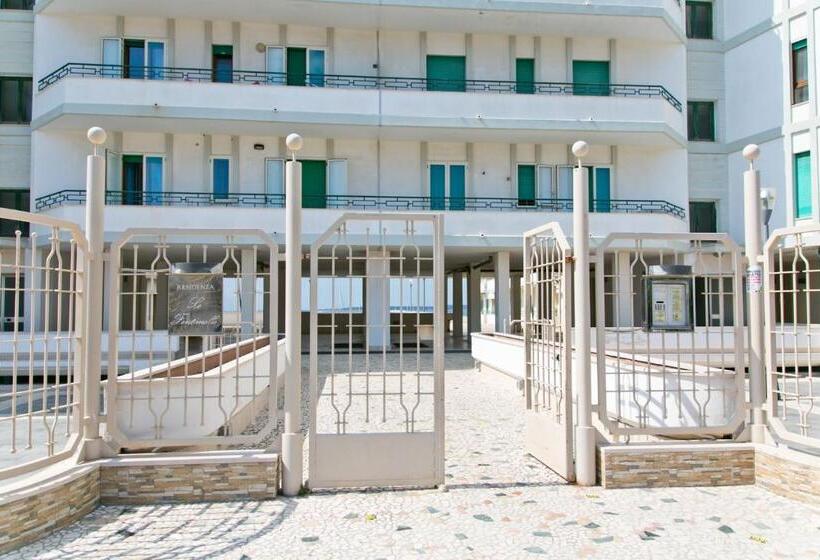 بنسيون Bluemarine Apartment