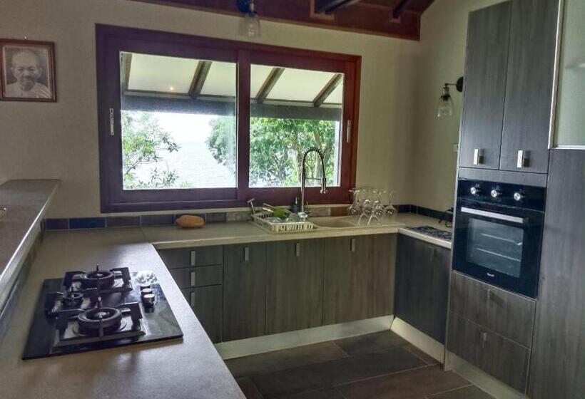 Курорт Jasmin Garden Koh Kood