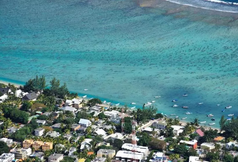 The Beach House   West Coast Mauritius