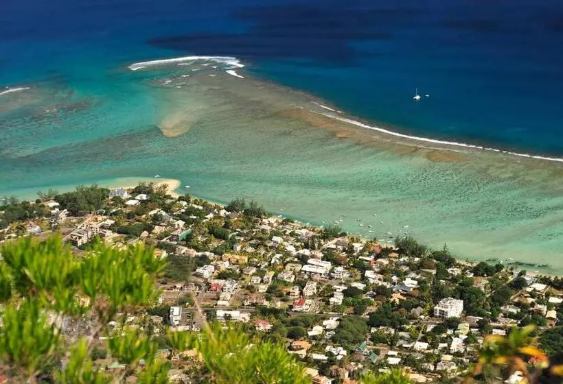 The Beach House   West Coast Mauritius