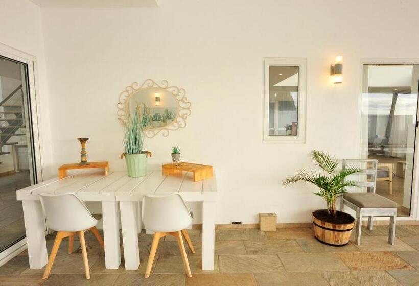 The Beach House West Coast Mauritius