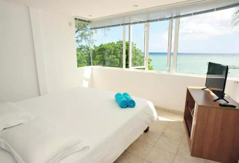 The Beach House   West Coast Mauritius