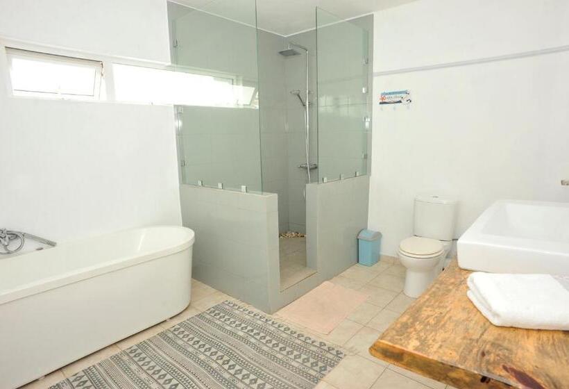 The Beach House West Coast Mauritius