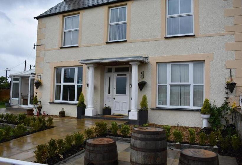 ベッドアンドブレックファースト Taldrwst Farmhouse