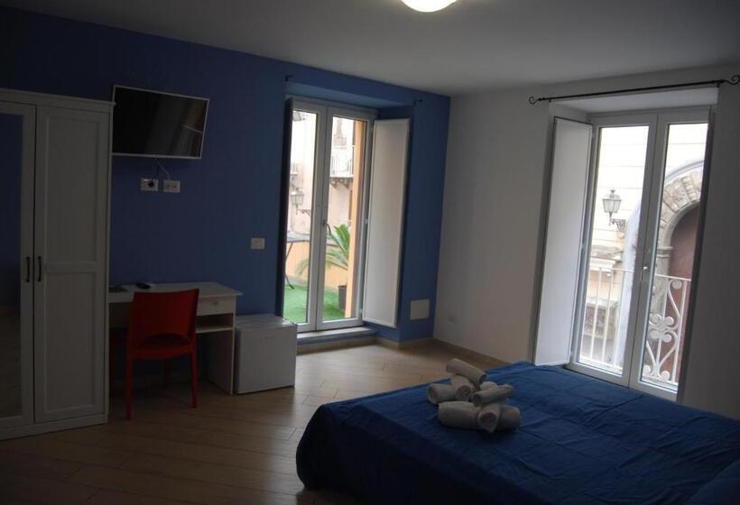 민박 Historic Center Suite