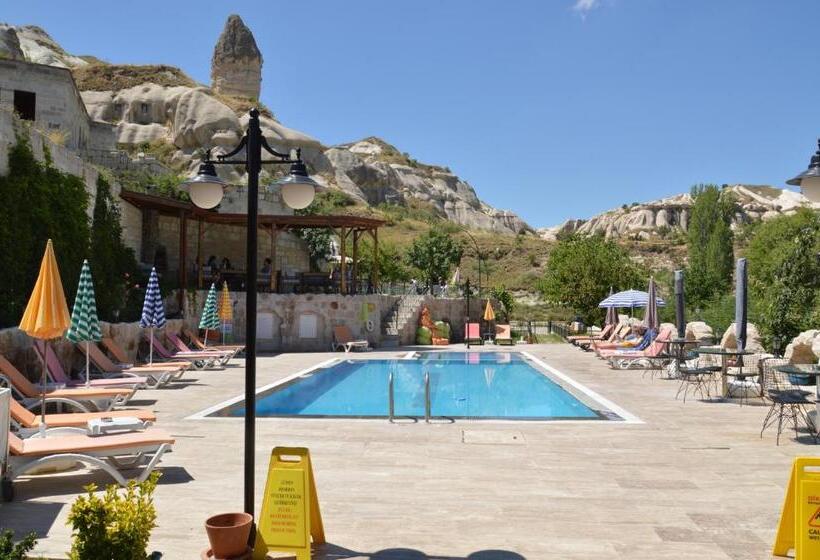 هتل Grand Elite Cave Suites