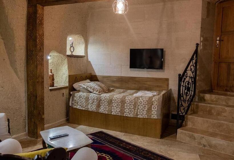 هتل Grand Elite Cave Suites