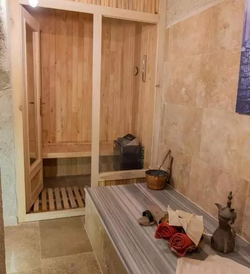ホテル Grand Elite Cave Suites