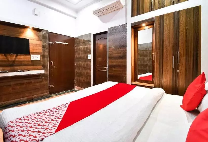 Hotelli O Jaya Palace