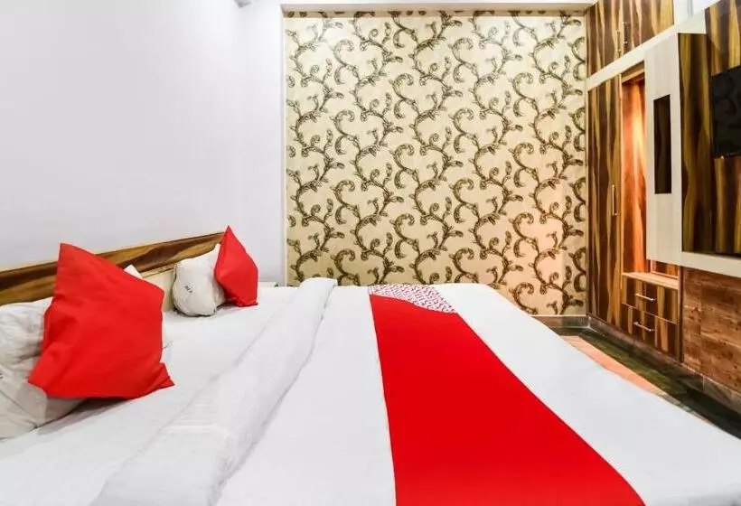 Hotelli O Jaya Palace