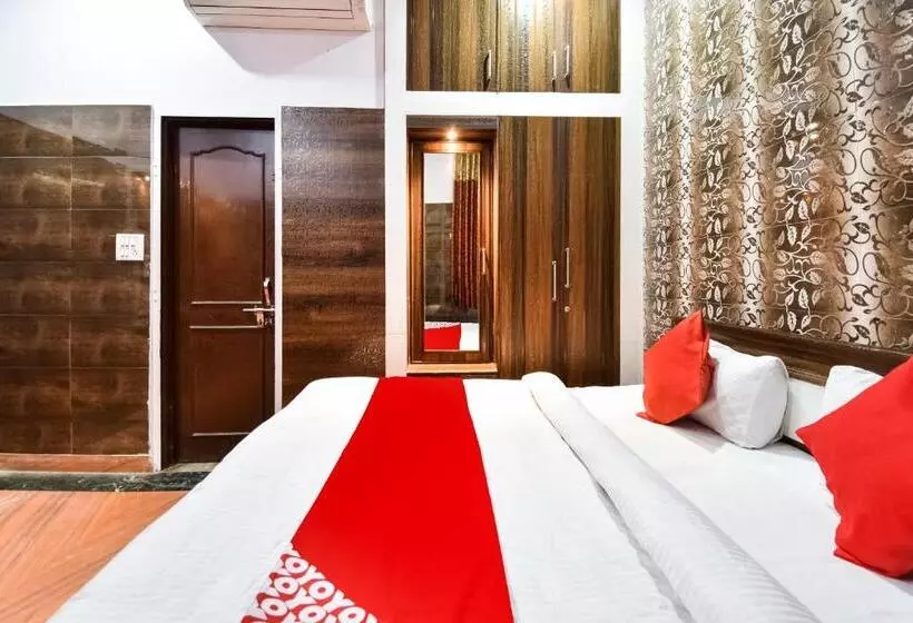 Hotelli O Jaya Palace
