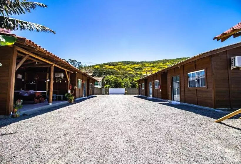 Majatalo Chalés Do Parque Hospedagem