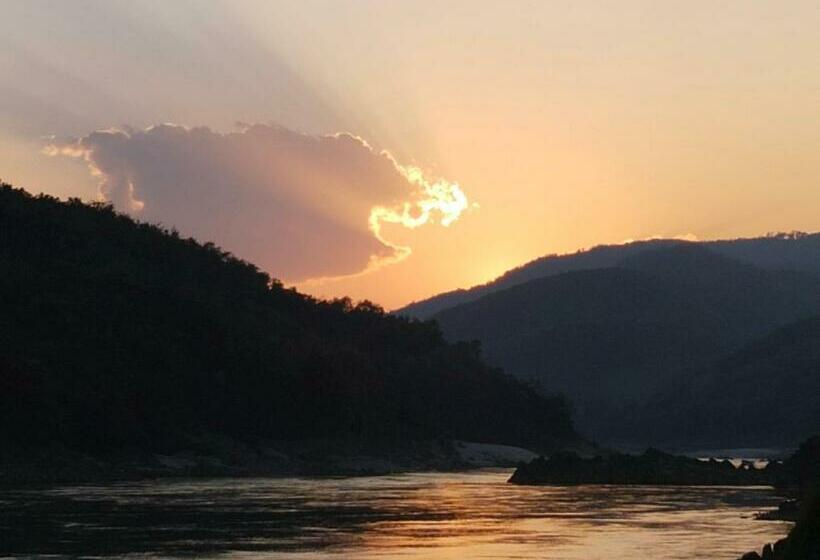 بنسيون Villa Mekong Guesthouse