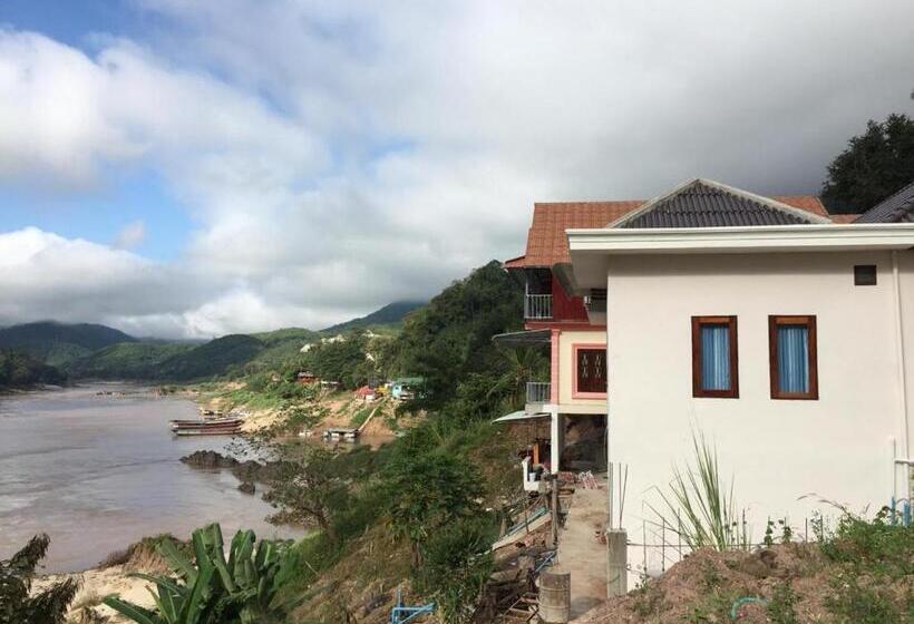 بنسيون Villa Mekong Guesthouse