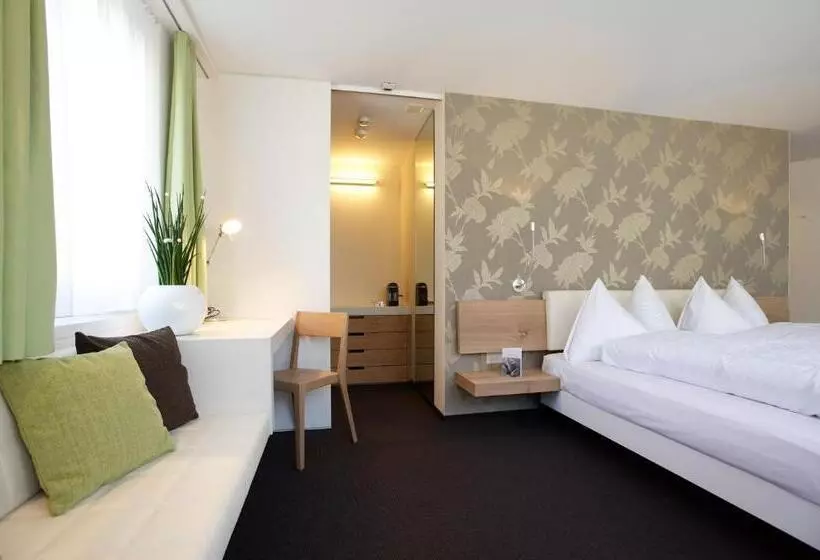 Anker Hotel Restaurant