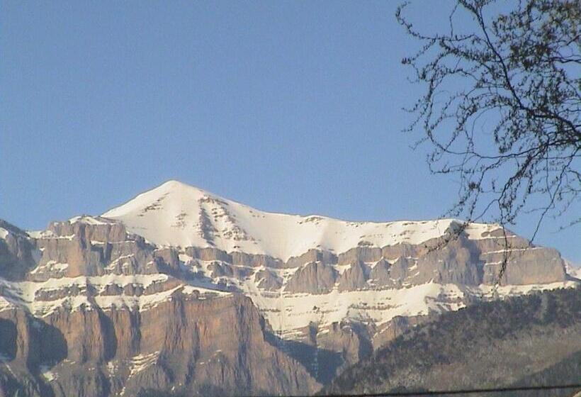 Хостел Pinarillos