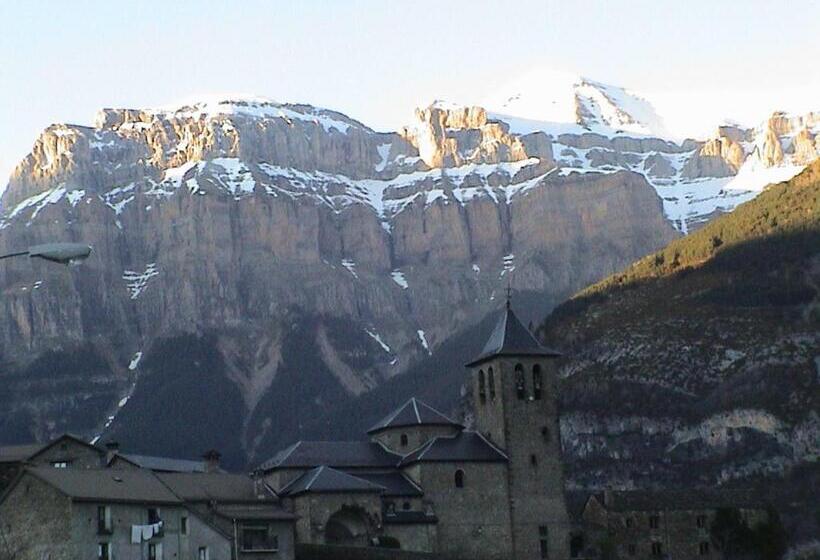 Хостел Pinarillos