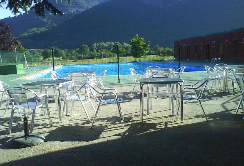 Хостел Pinarillos