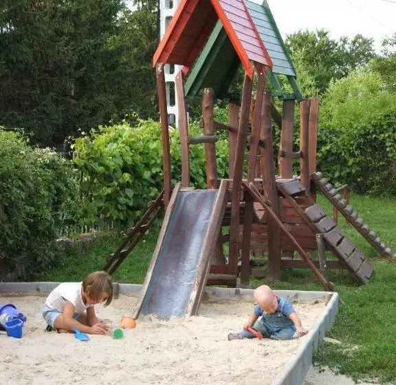 Szálloda Borbarátok Panzió