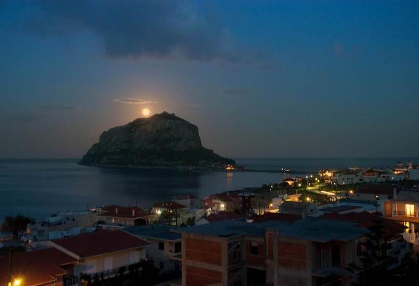 בית מלון כפרי Castro