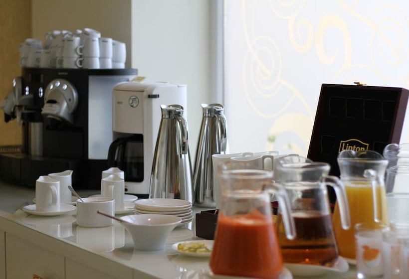 فندق Court Wellness&spa