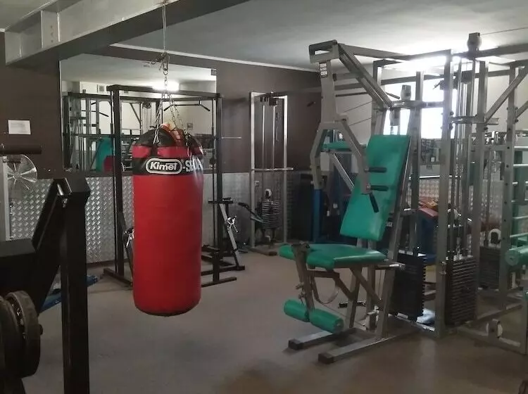 فندق Court Wellness&spa