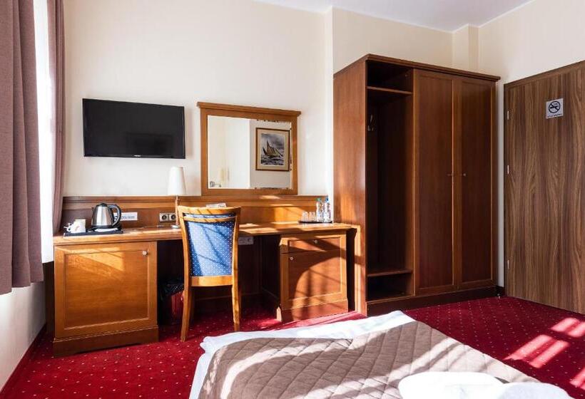 בית מלון כפרי Diamond W Białym Dworku