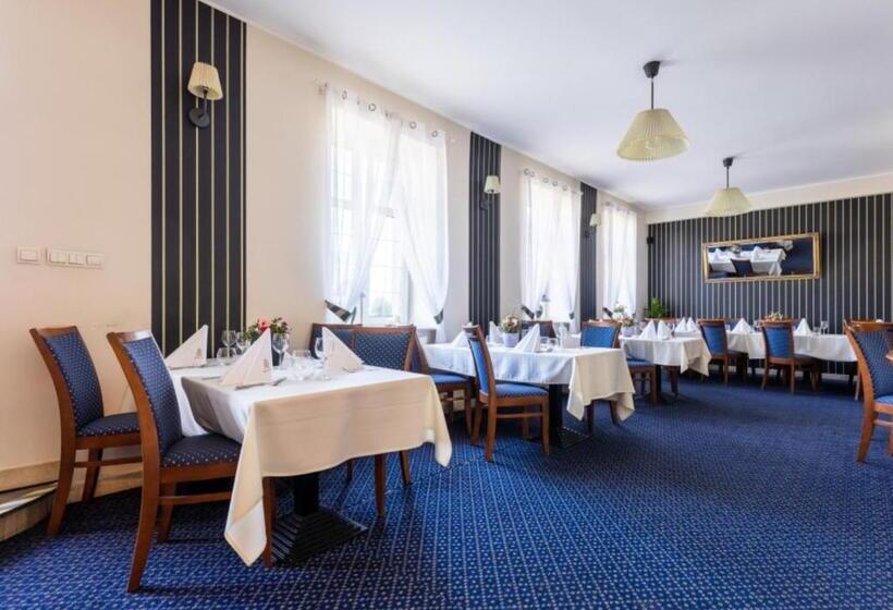 בית מלון כפרי Diamond W Białym Dworku