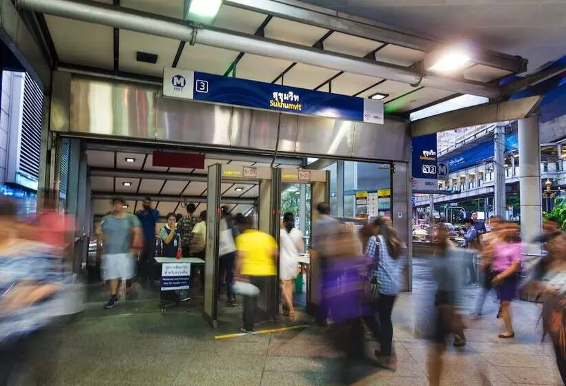 בית מלון כפרי Holiday Inn Express Bangkok Sukhumvit 11, An Ihg